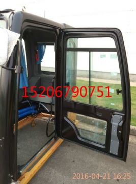 點(diǎn)擊查看詳細(xì)信息<br>標(biāo)題：三一SY215-9/SY-9型挖掘機(jī)駕駛室總成 帶內(nèi)飾線(xiàn)束 閱讀次數(shù)：3570